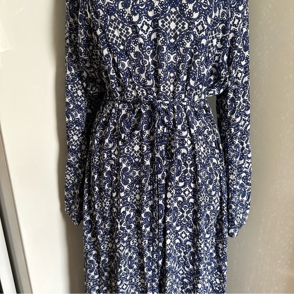 Lulu’s Mandala Daydream Blue Print Maxi Dress sz M - Picture 10 of 15